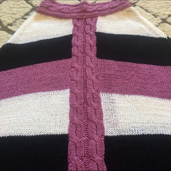 Beautiful Poncho - Picture 3 of 3